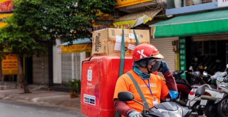 Thu nhập của shipper Shopee lên đến 15 triệu/đồng